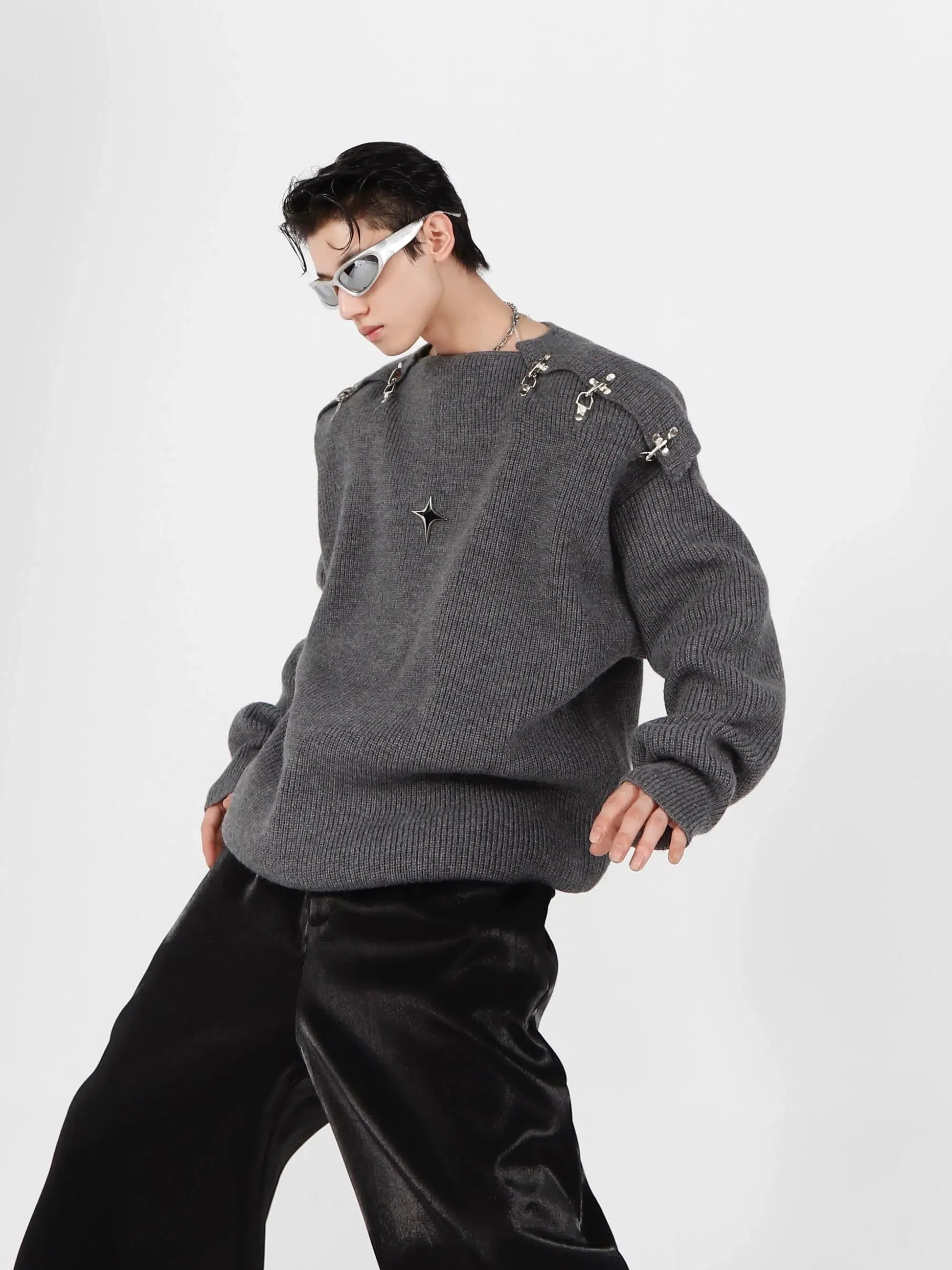 Buckle Hollow Knitted Sweater-ArguE CulturE