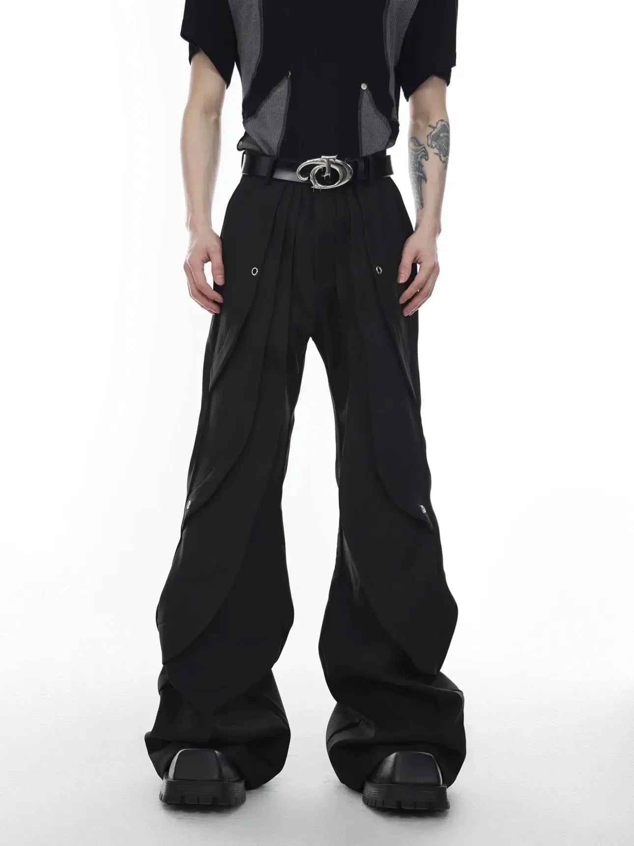 High-Waisted Pleated Flared Pants-ArguE CulturE