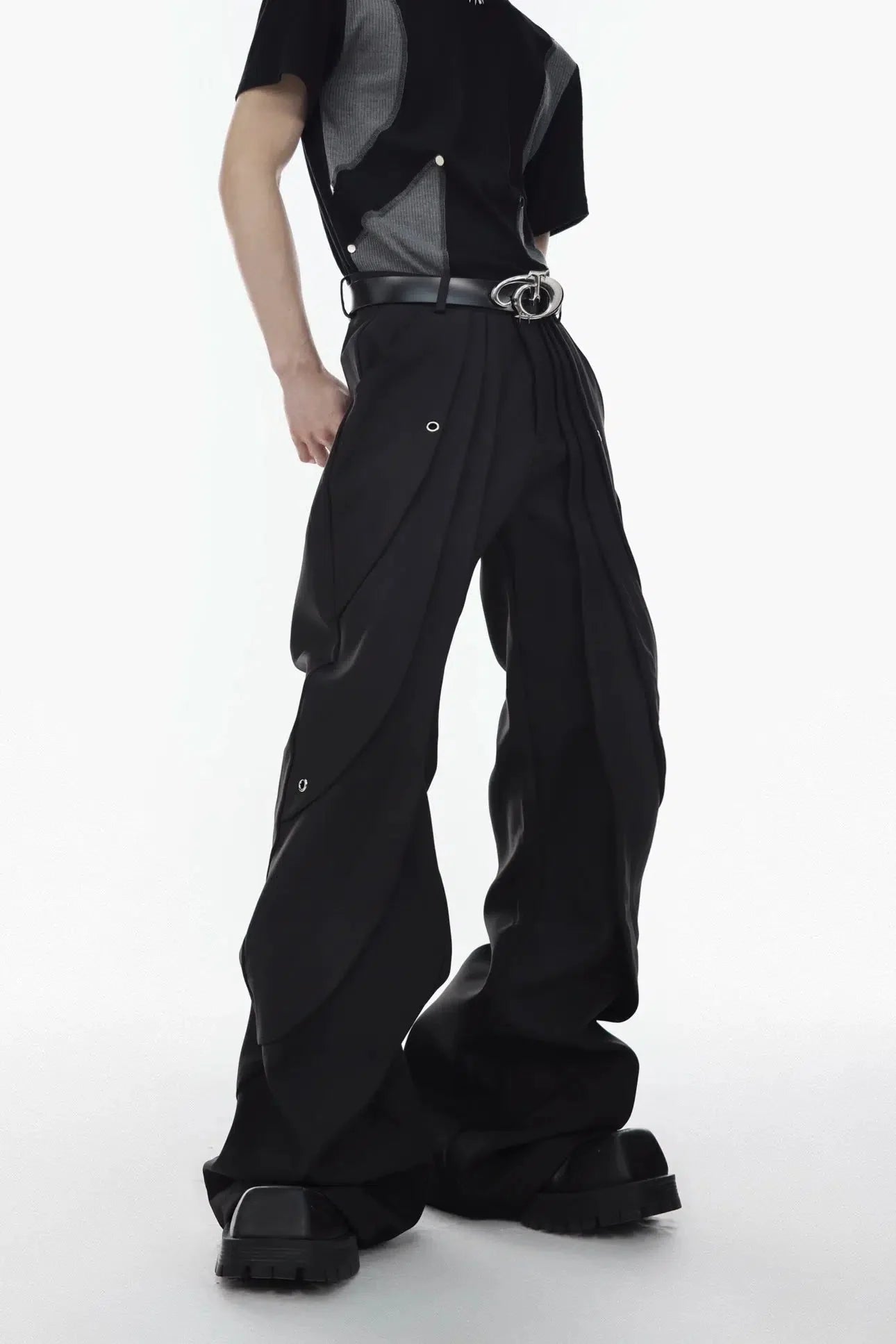 High-Waisted Pleated Flared Pants-ArguE CulturE