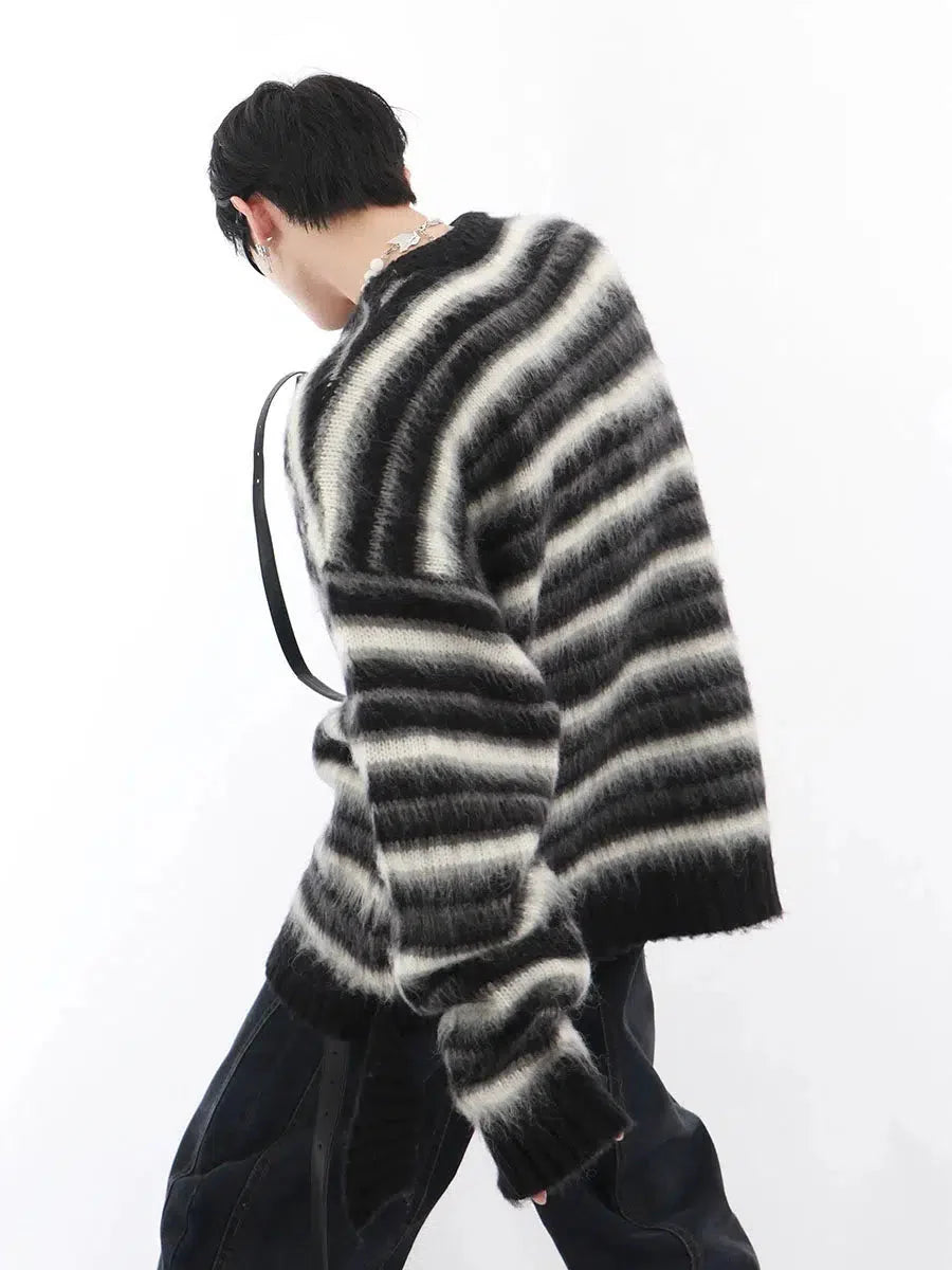 Striped Mohair Round Neck Loose Sweater-ArguE CulturE