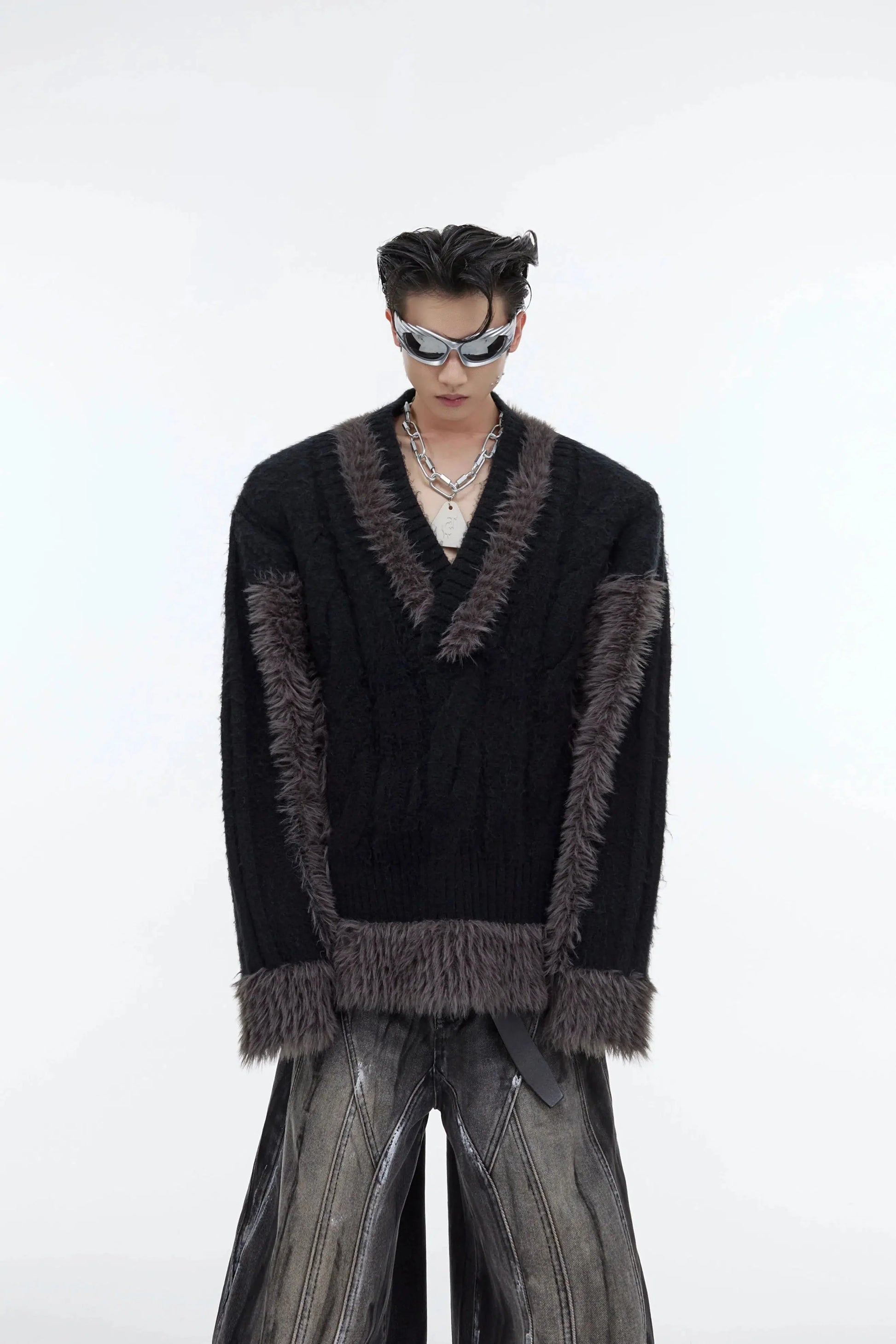 V-neck Plush Knit Patchwork Sweater-ArguE CulturE