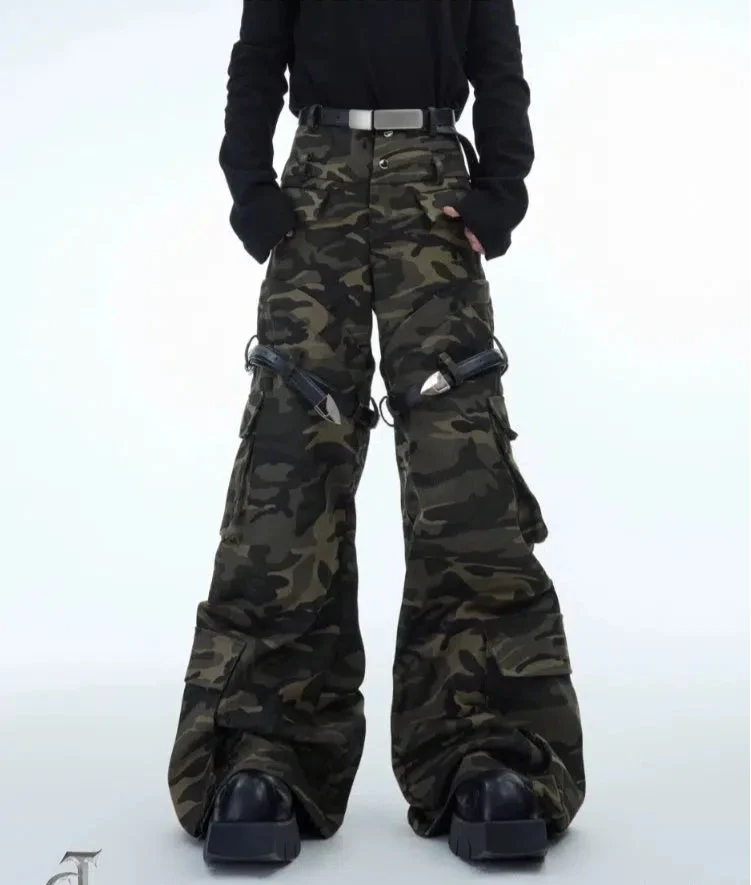 Camouflage Cargo Pants-ArguE CulturE